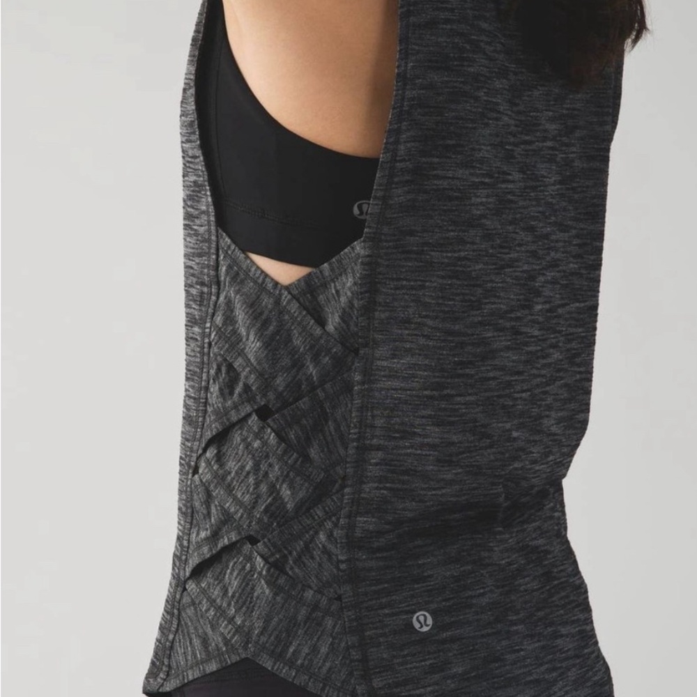 Lululemon Var-City Muscle Tank 6 Heathered Black Grey Loose Run Gym Crossfit